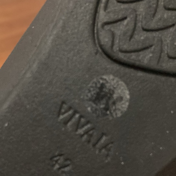 VIVAIA Black Margot Cloud Walker Square Toe V-Neck Slip On Flats EU 42 Brand New - Picture 6 of 9